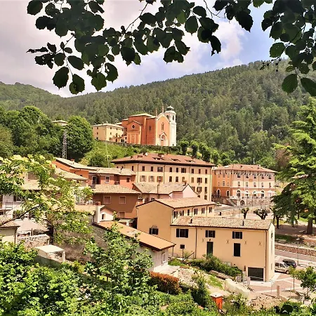 Art Baldo 2* Ferrara di Monte Baldo