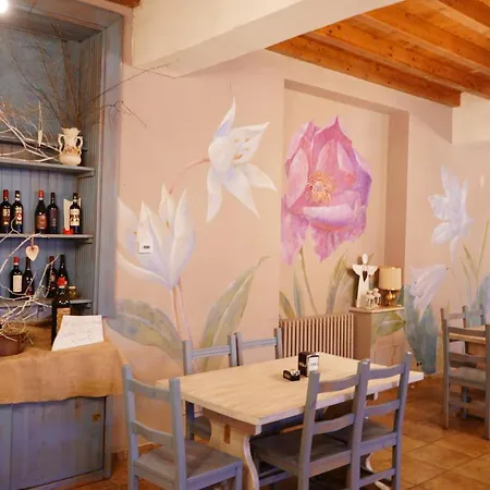 酒店 Baldo Ferrara di Monte Baldo