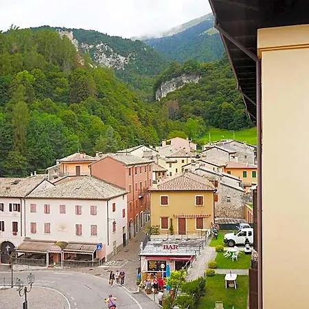 Art Baldo Hotel Ferrara di Monte Baldo